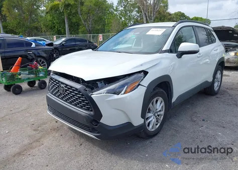 2023 Toyota Corolla Cross Le from USA, damaged, VIN 7MUCAAAG3PV040873